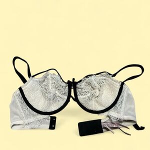 Vintage VS Strappy Balconette